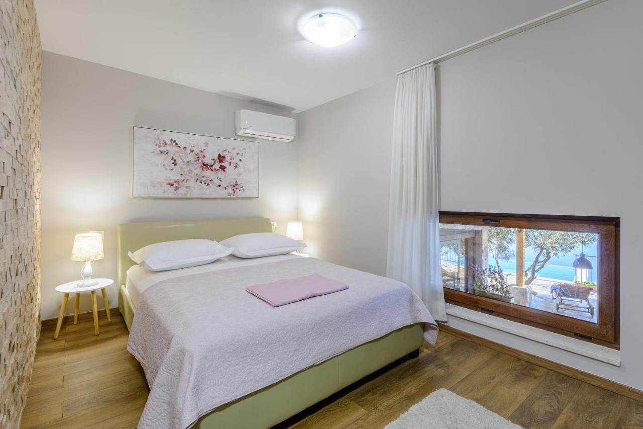 Villa Secluded Paradise Omiš Extérieur photo