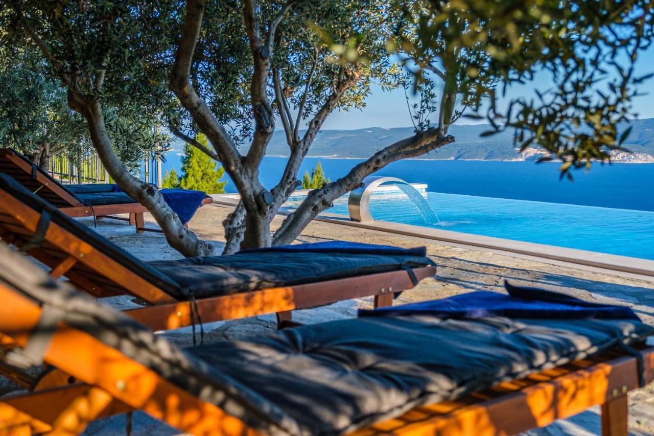 Villa Secluded Paradise Omiš Extérieur photo